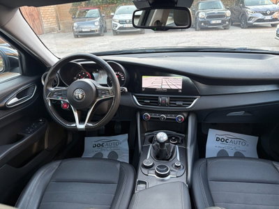 Alfa Romeo Giulia 2.2 Turbodiesel 180 CV AT8 Super (10)