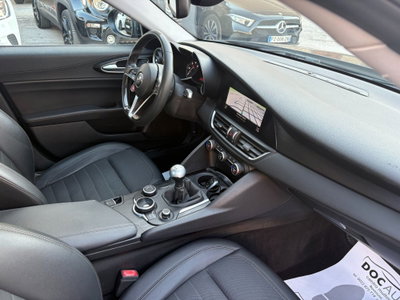 Alfa Romeo Giulia 2.2 Turbodiesel 180 CV AT8 Super (7)