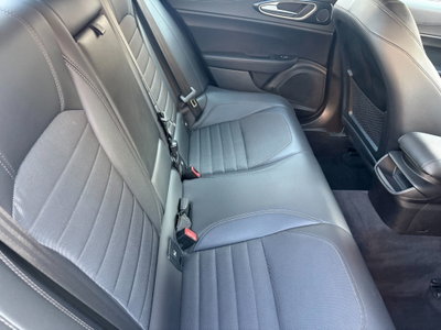 Alfa Romeo Giulia 2.2 Turbodiesel 180 CV AT8 Super (9)