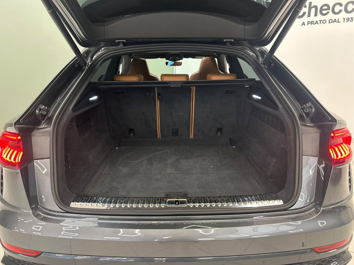Audi RS Q8 Q8 4.0 mhev quattro tiptronic (10)