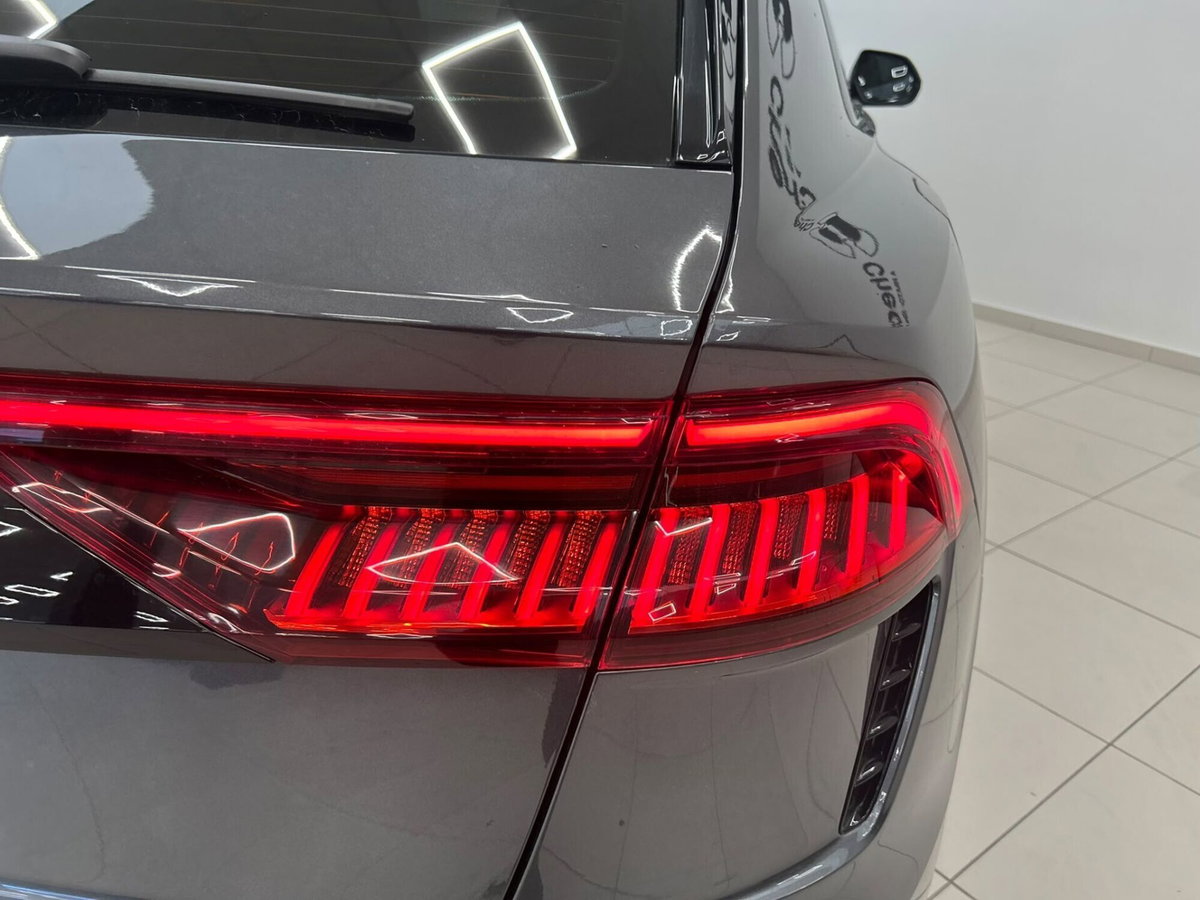 Audi RS Q8 Q8 4.0 mhev quattro tiptronic (6)