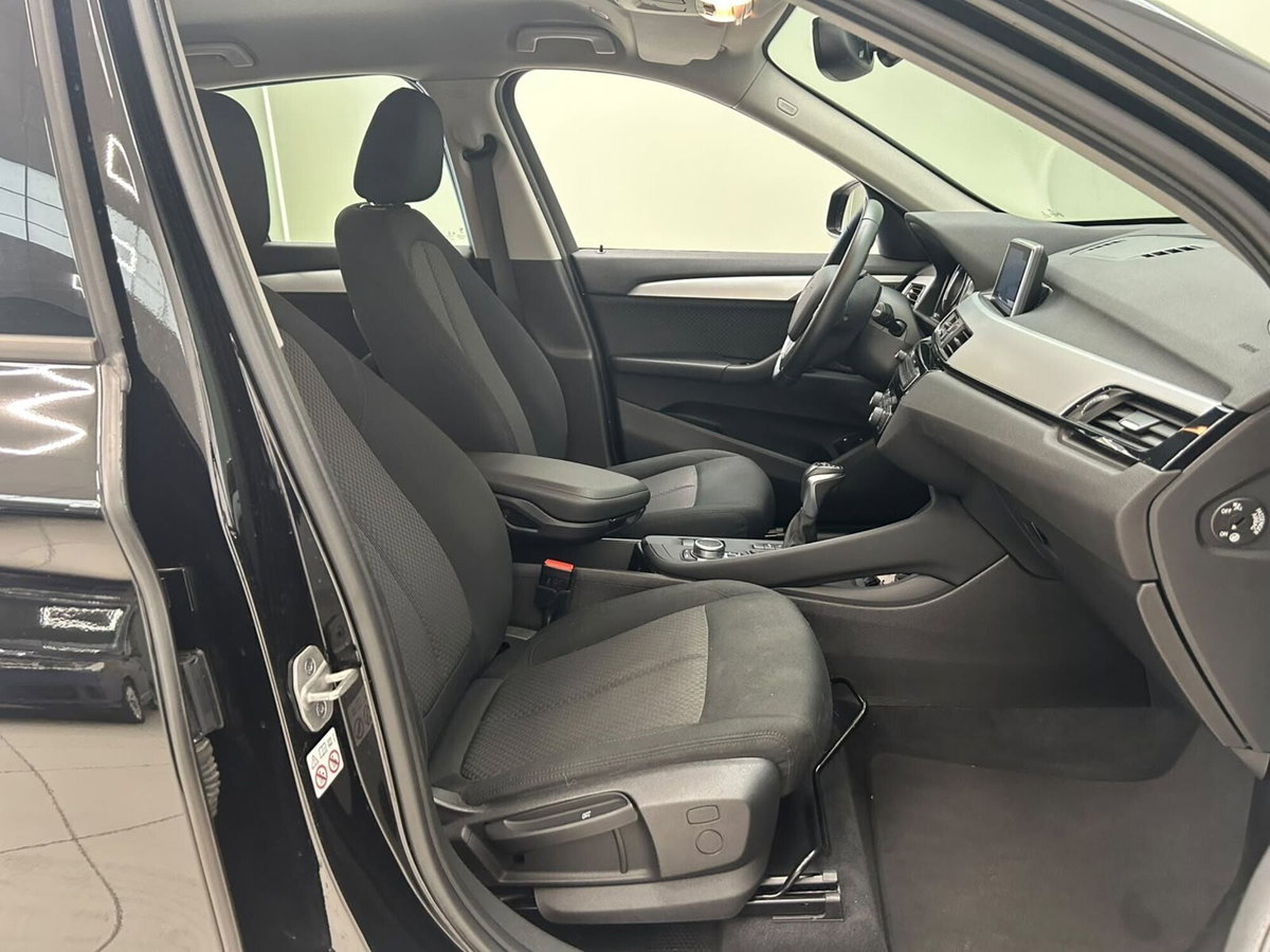 BMW X1 xDrive25e Business Advantage (13)