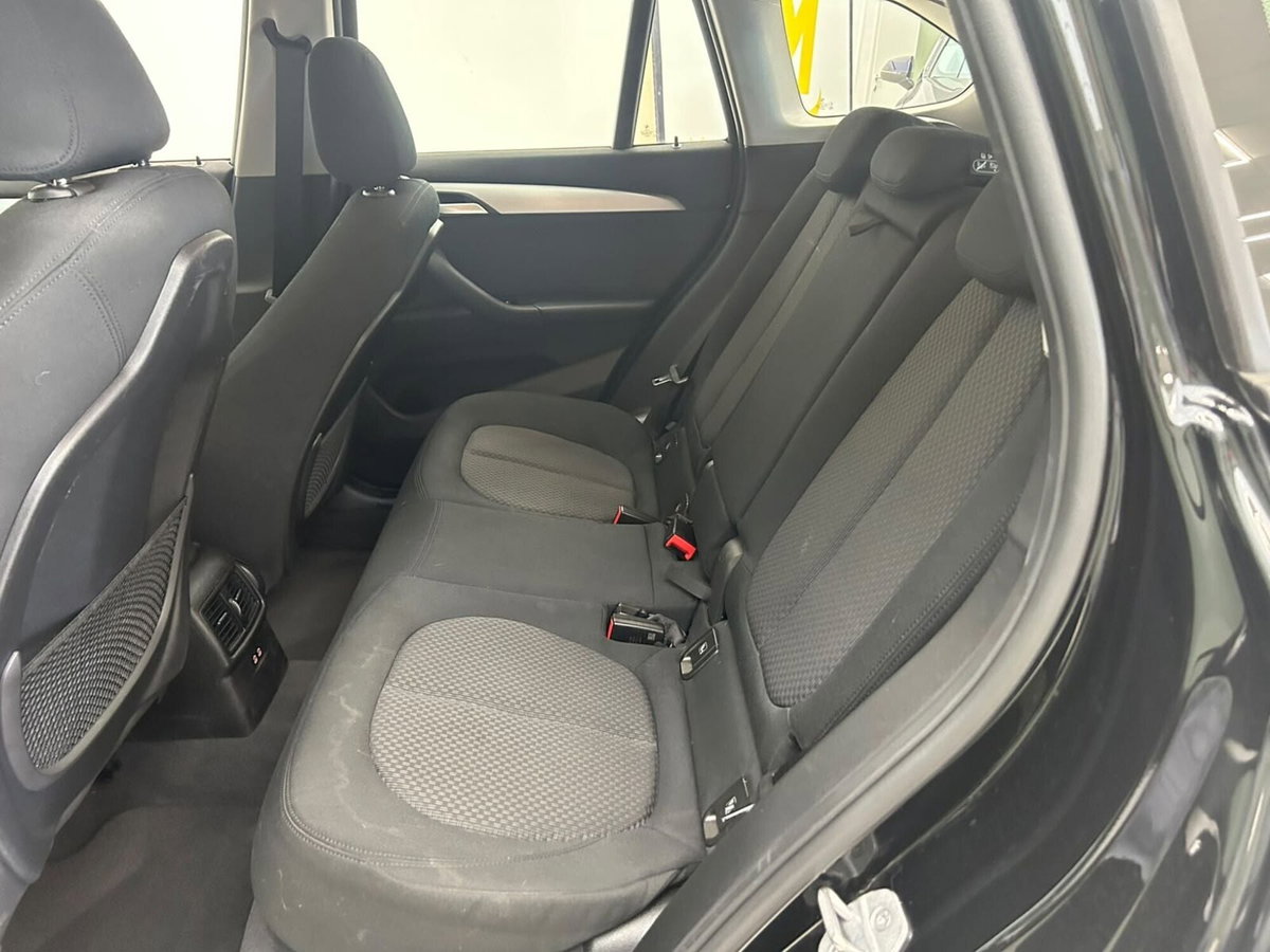 BMW X1 xDrive25e Business Advantage (8)