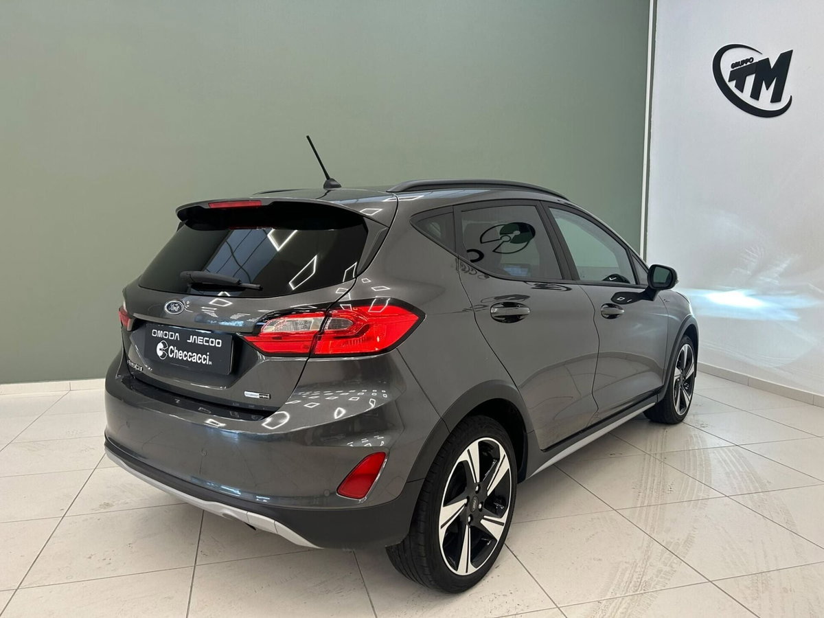 Ford Fiesta Active X 1.0 Ecoboost Hybrid 125 CV 5 porte (4)