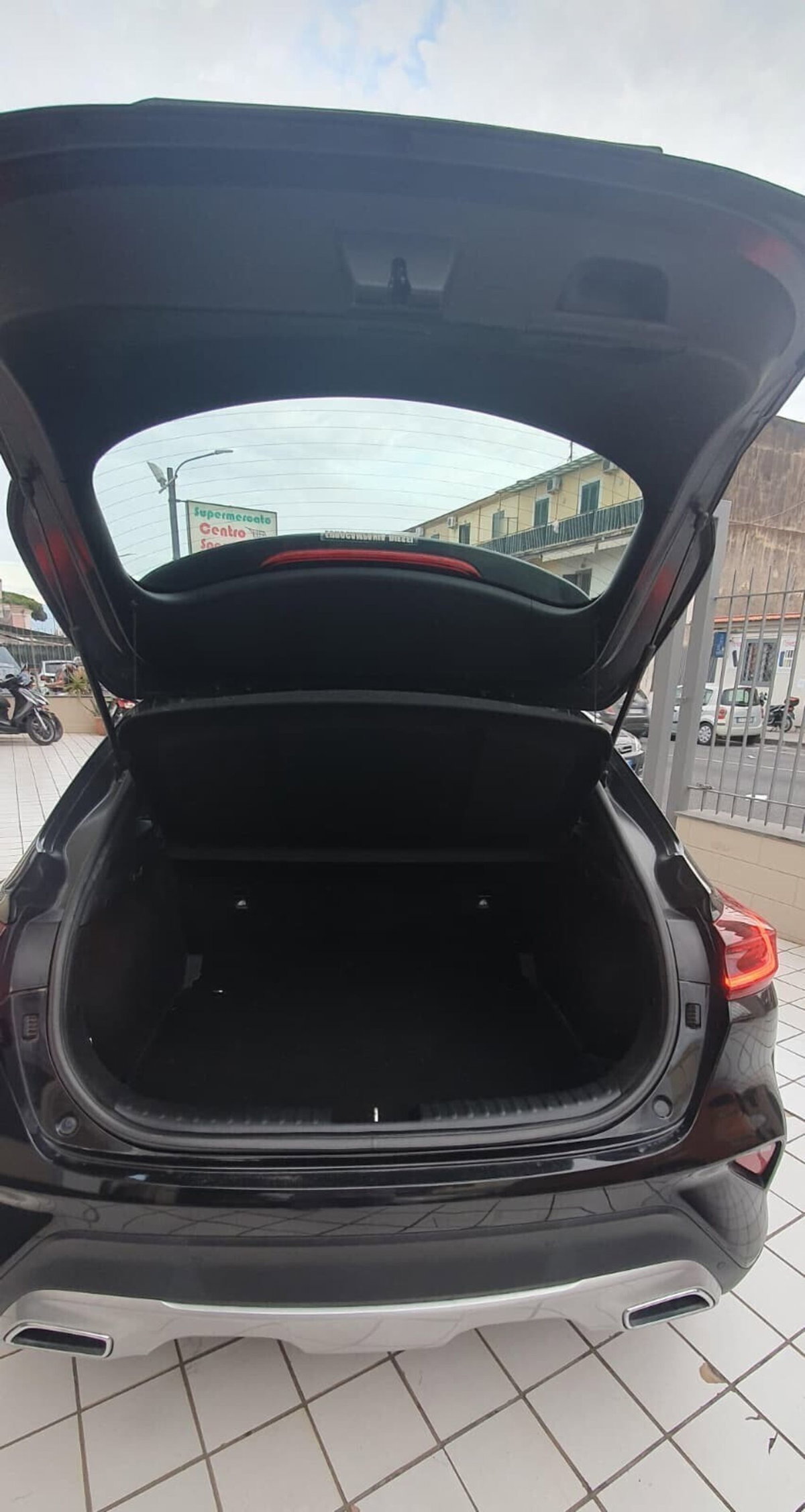 Kia XCeed 1.6 crdi mhev Business 136cv dct (14)