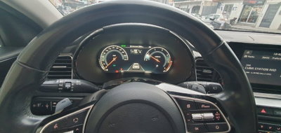 Kia XCeed 1.6 crdi mhev Business 136cv dct (6)