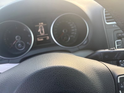 Volkswagen Golf 1.6 TDI DPF 5p. Highline (14)