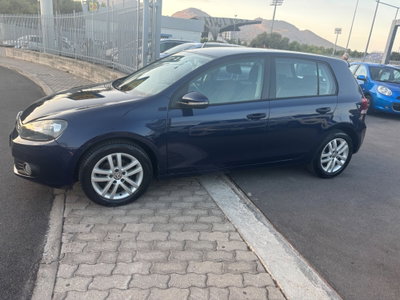 Volkswagen Golf 1.6 TDI DPF 5p. Highline (2)