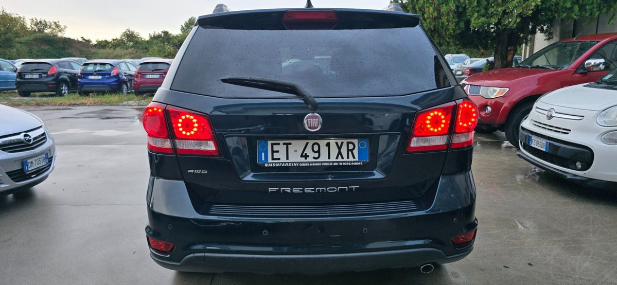 Fiat Freemont 2.0 Multijet 170 CV (9)