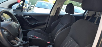 Peugeot 208 HDi 68 CV 5 porte Active (12)