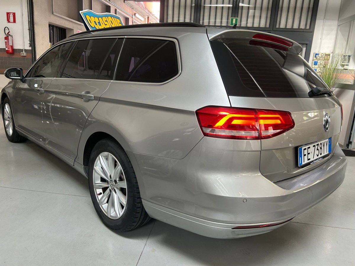 Volkswagen Passat Variant 1.6 TDI Business BlueMotion Technology (4)
