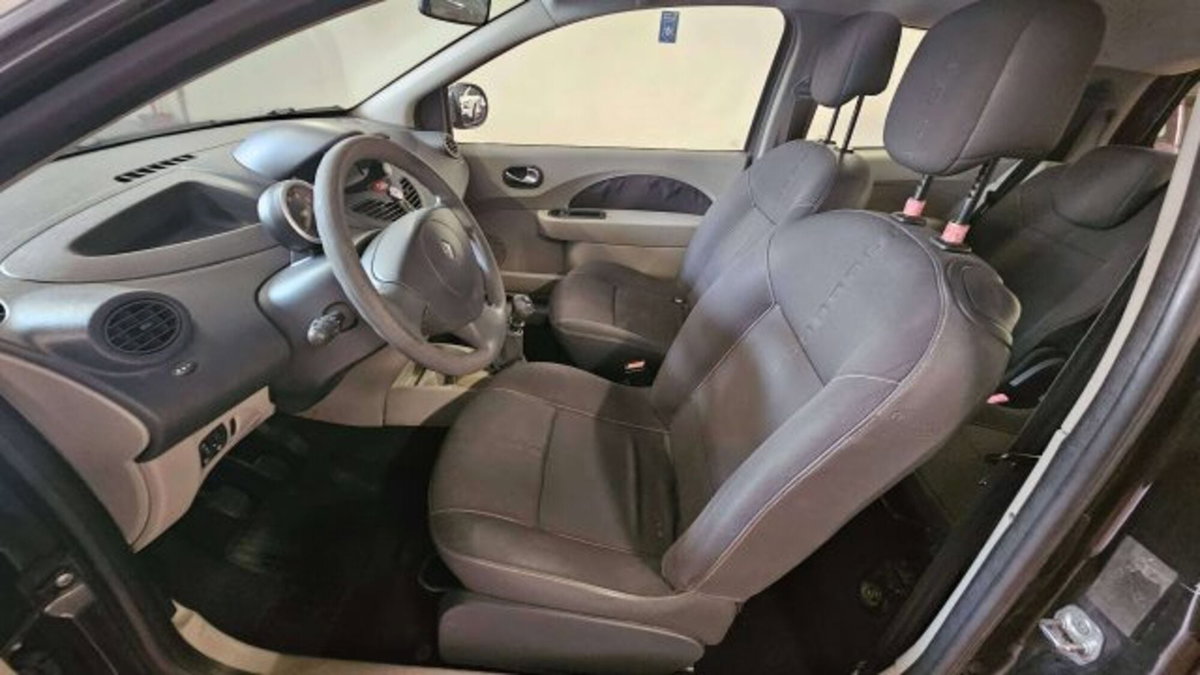 Renault Twingo 1.2 16V Dynamique (9)