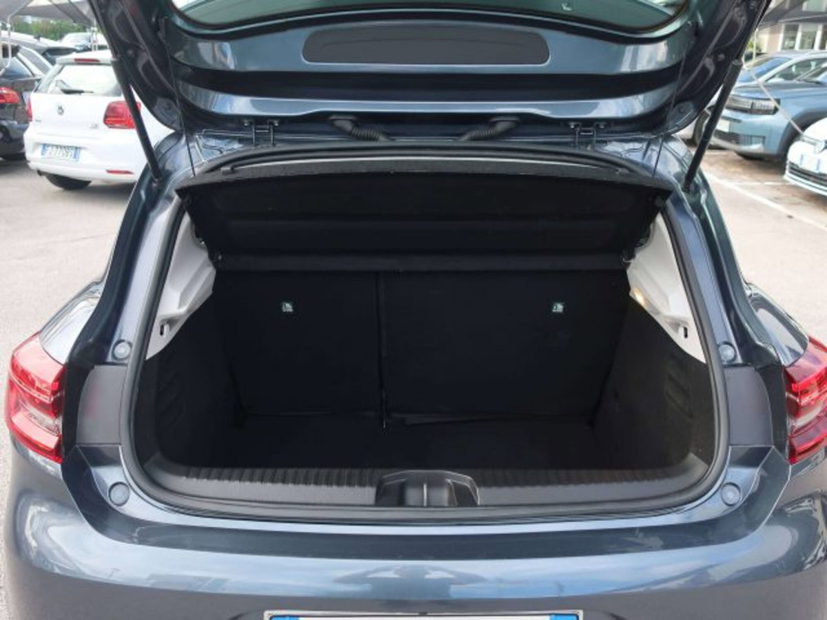 Renault Clio 1.0 tce Generation 90cv (11)
