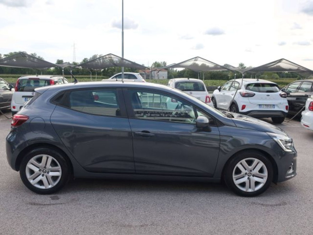 Renault Clio 1.0 tce Generation 90cv (15)