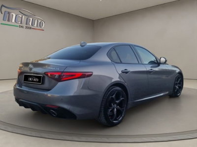 Alfa Romeo Giulia 2.2 Turbodiesel 210 CV AT8 AWD Q4 Veloce (5)
