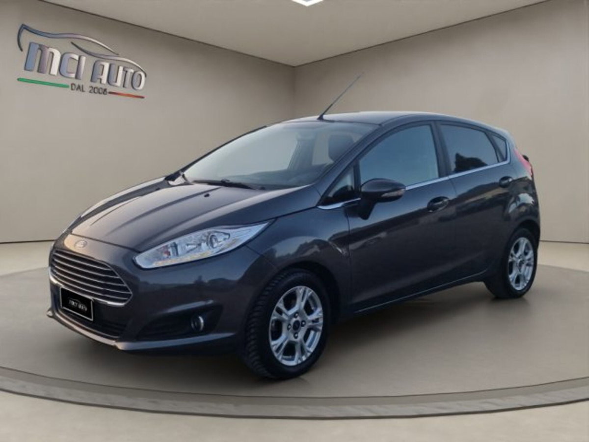 Ford Fiesta 1.5 TDCi 75CV 5 porte Titanium