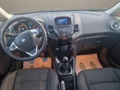 Ford Fiesta 1.5 TDCi 75CV 5 porte Titanium (14)