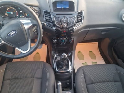 Ford Fiesta 1.5 TDCi 75CV 5 porte Titanium (16)