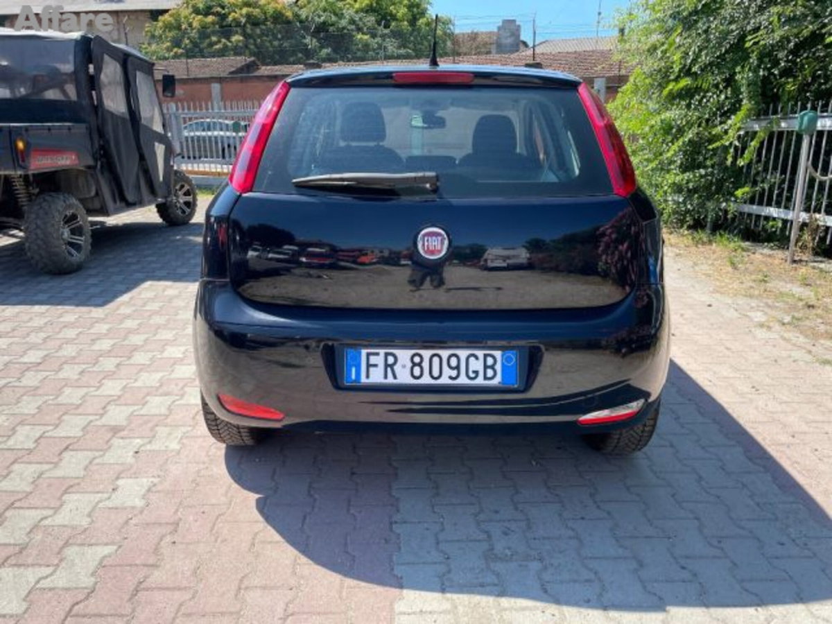 Fiat Punto 1.3 MJT II S&S 95 CV 5 porte Street (4)