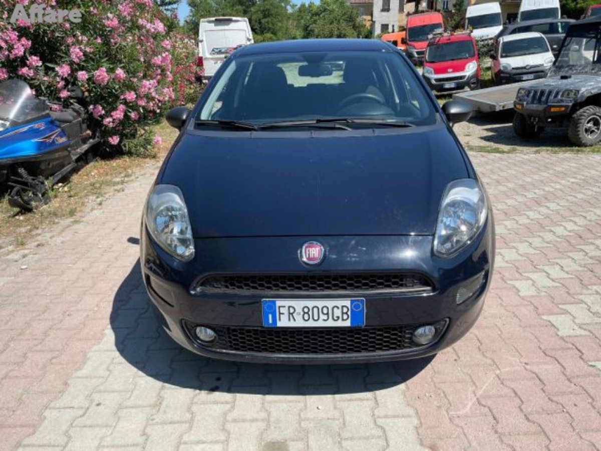 Fiat Punto 1.3 MJT II S&S 95 CV 5 porte Street (7)