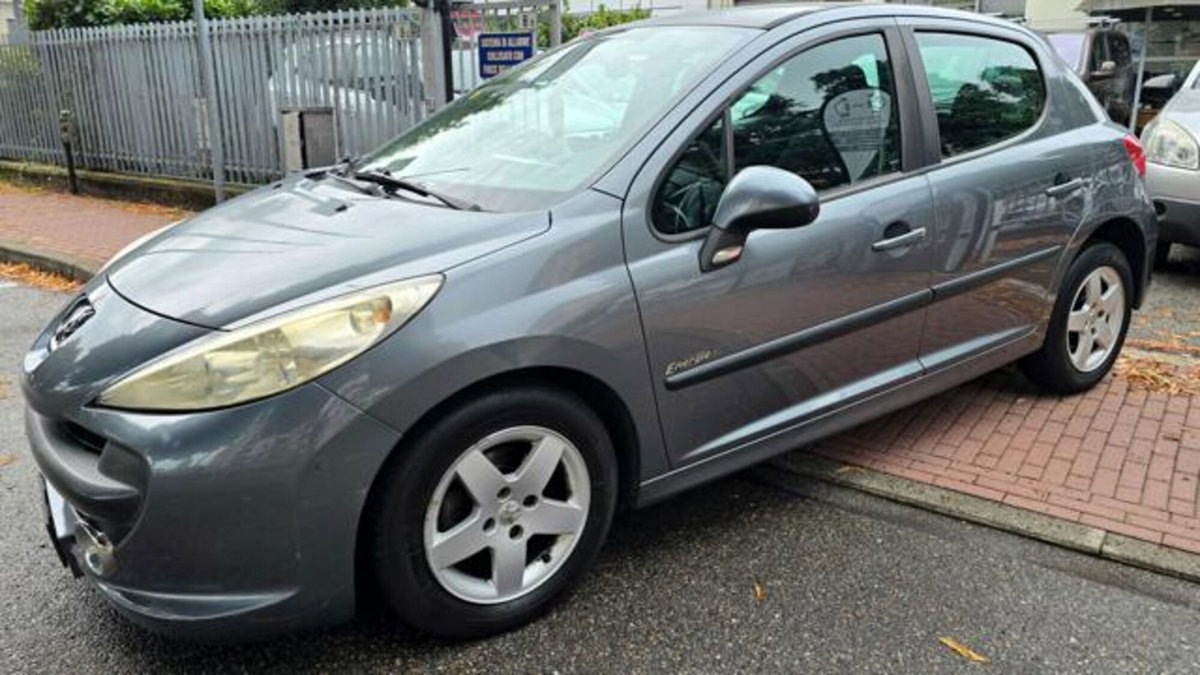 Peugeot 207 8V 75CV 5p. Energie Sport ECO GPL (2)