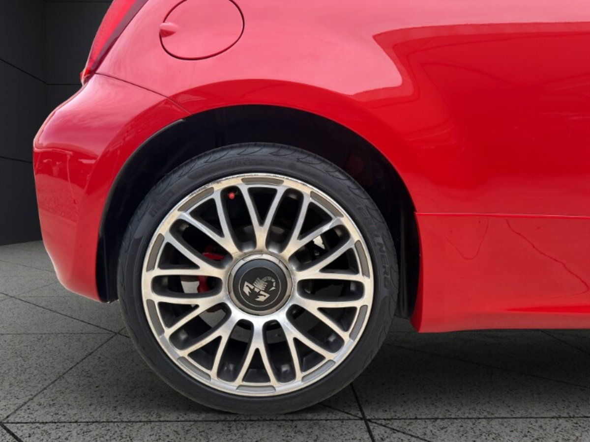 Abarth 595 595 1.4 Turbo T-Jet 145 CV (11)
