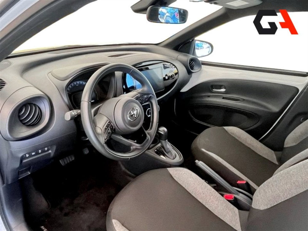 Toyota Aygo X 1.0 VVT-i 72 CV 5 porte Limited S-CVT (11)