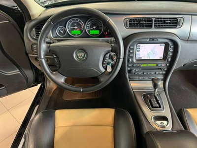 Jaguar S-Type 4.2 V8 R Super Charged (11)