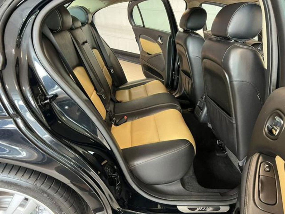 Jaguar S-Type 4.2 V8 R Super Charged (19)