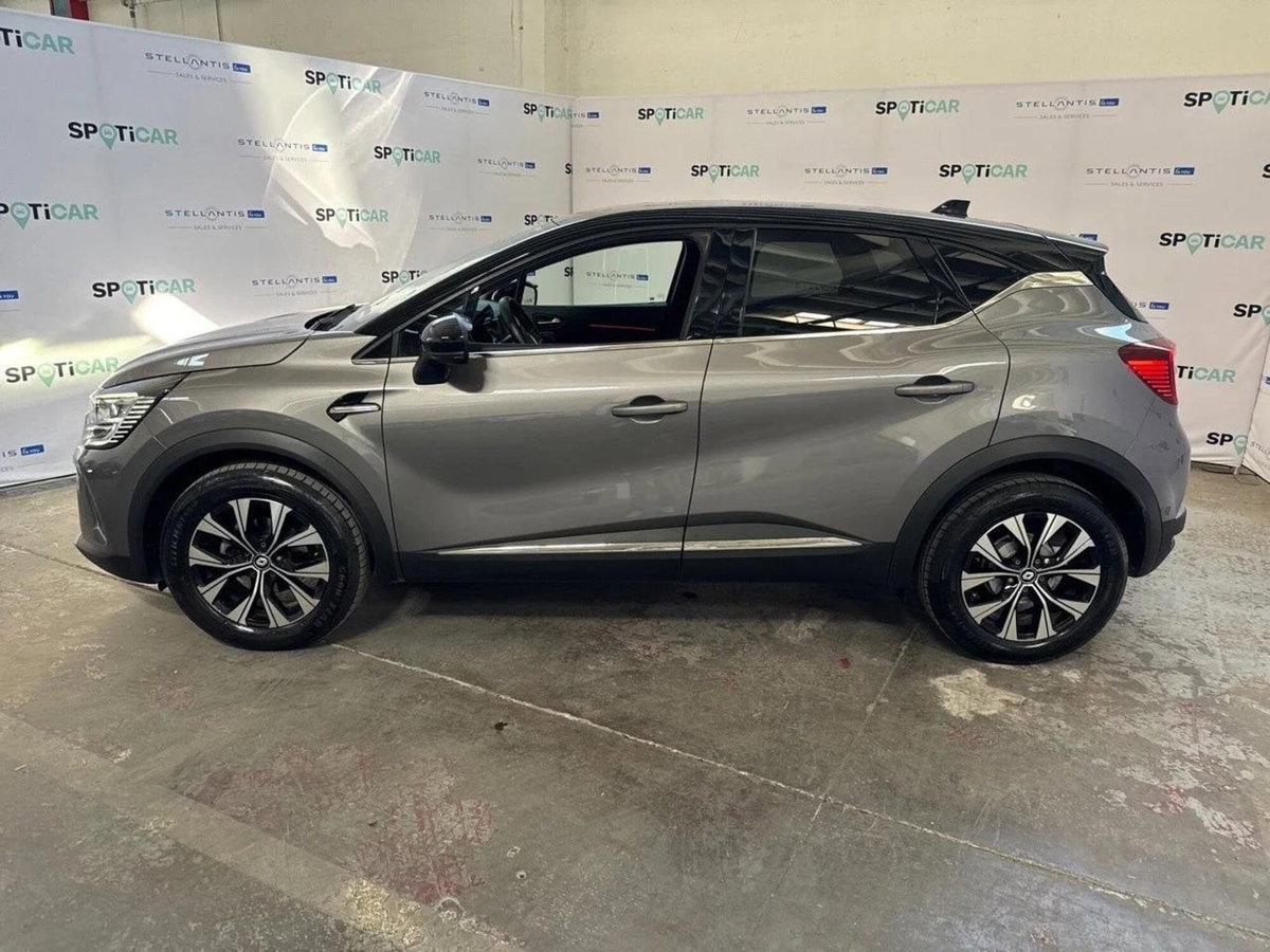 Renault Captur Mild Hybrid 140 CV Techno (5)