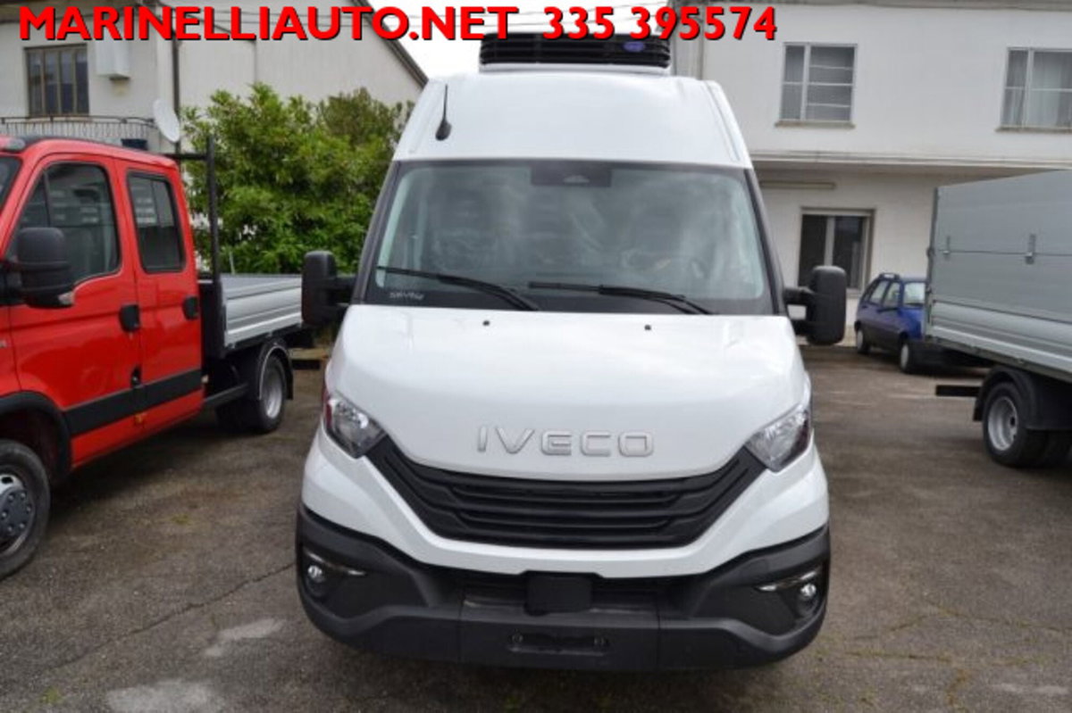 Iveco Daily Furgone 35S14V 2.3 HPT PLM-TA Furgone (2)