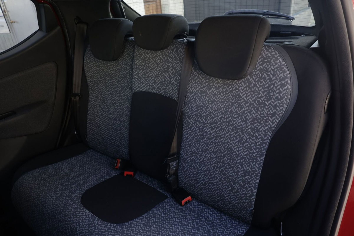Lancia Ypsilon 1.0 FireFly 5 porte S&S Hybrid Silver Plus (3)