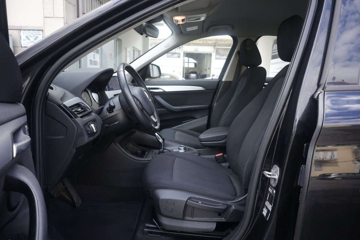 BMW X1 sDrive16d xLine Plus (18)