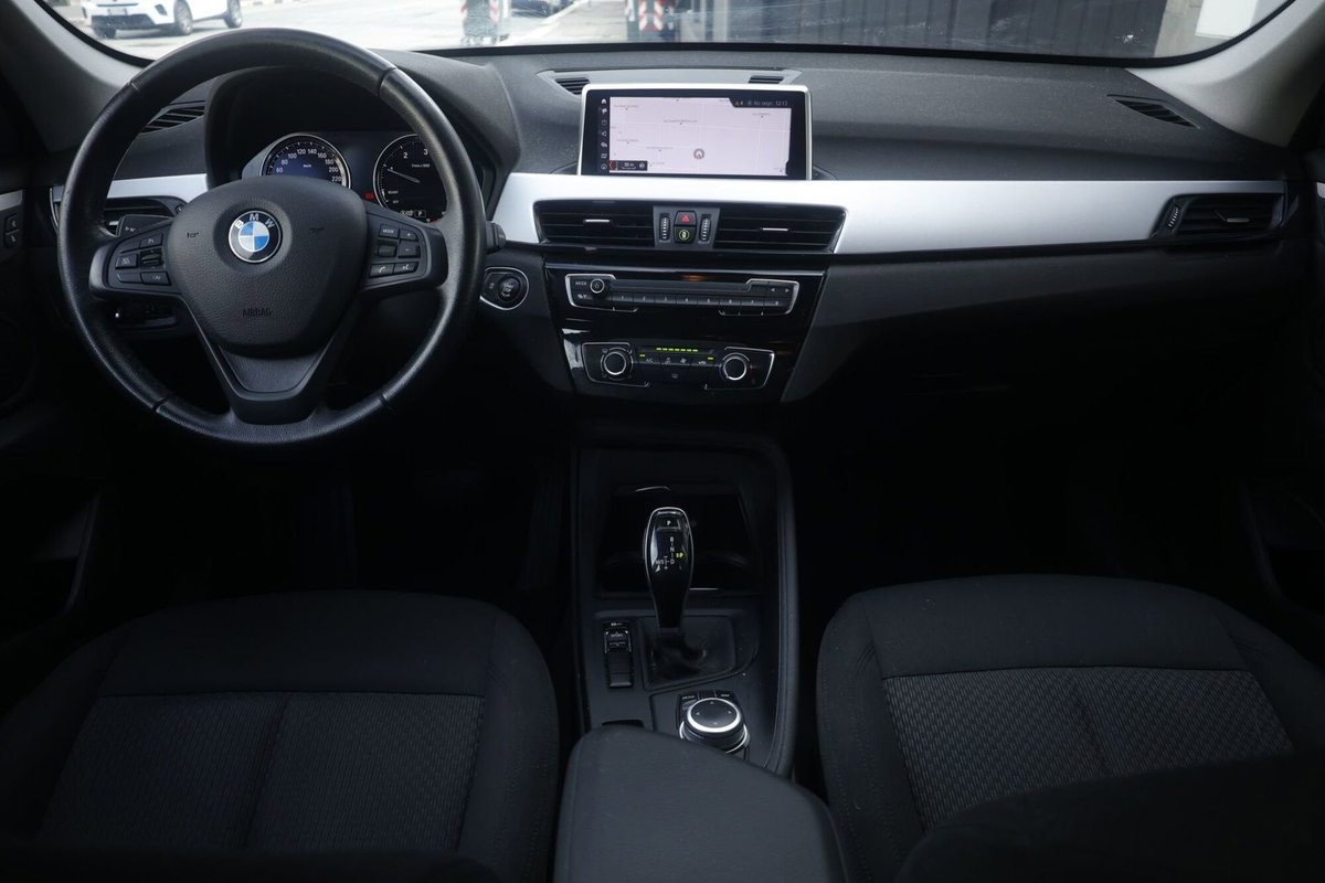 BMW X1 sDrive16d xLine Plus (2)