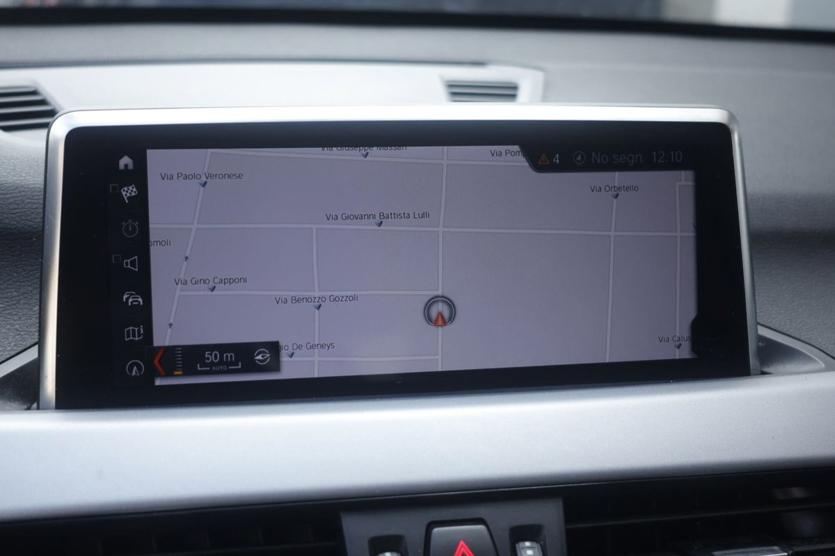 BMW X1 sDrive16d xLine Plus (7)