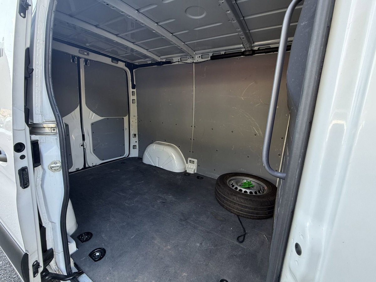 Mercedes-Benz Sprinter 311 rwd 2.0 cdi 37/35 tourer (11)