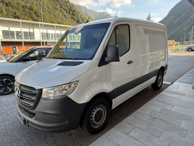 Mercedes-Benz Sprinter 311 rwd 2.0 cdi 37/35 tourer (2)