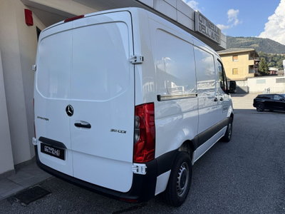Mercedes-Benz Sprinter 311 rwd 2.0 cdi 37/35 tourer (4)