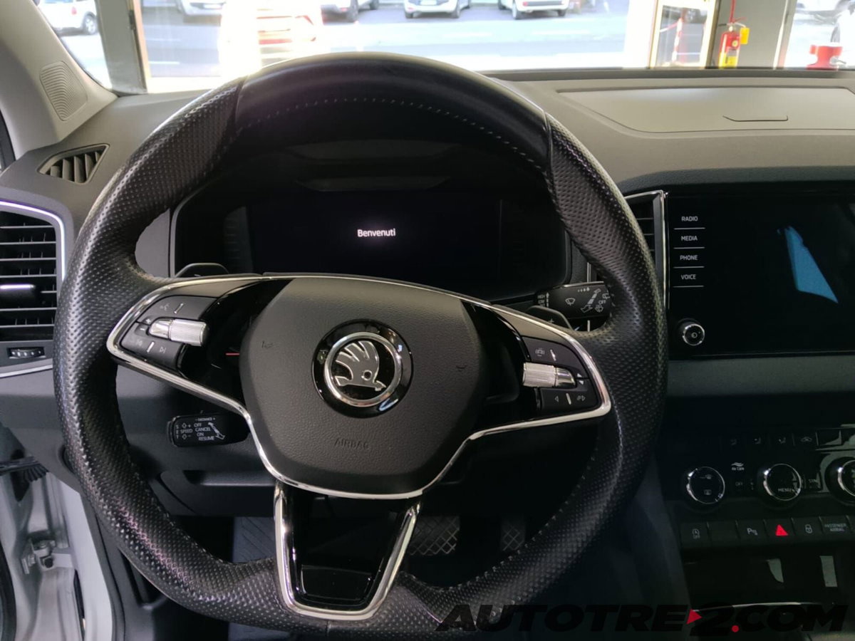 Skoda Karoq 1.5 tsi Style dsg (18)
