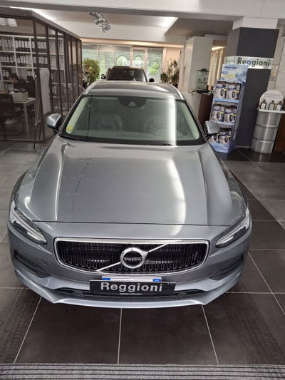 Volvo V90 D4 AWD Geartronic Inscription (4)