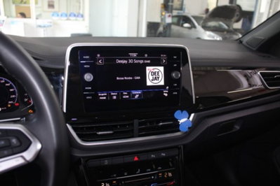 Volkswagen T-Roc 2.0 tdi R-Line 115cv (14)
