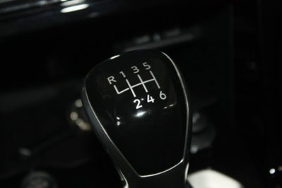 Volkswagen T-Roc 2.0 tdi R-Line 115cv (16)