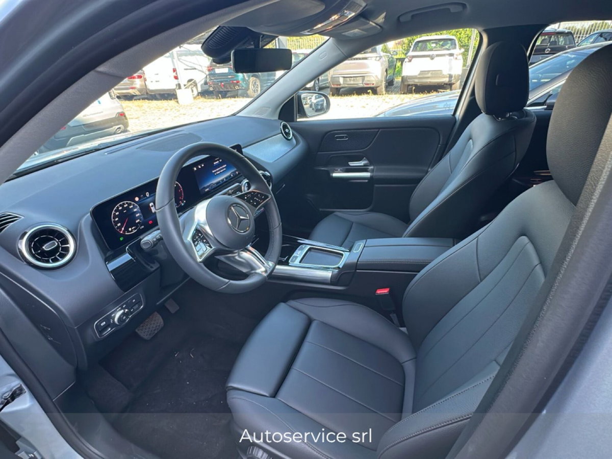 Mercedes-Benz GLA SUV 200 d Progressive Extra auto (14)