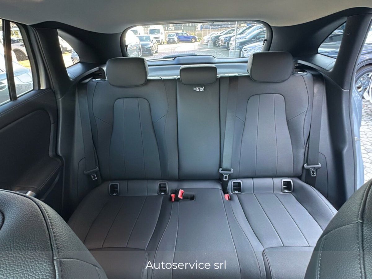 Mercedes-Benz GLA SUV 200 d Progressive Extra auto (16)