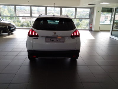 Peugeot 2008 VTi 82CV Allure (5)