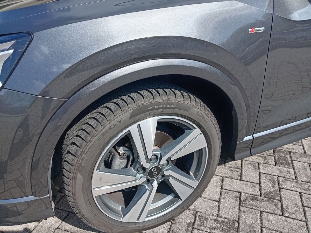 Audi Q2 Q2 35 TFSI S tronic S line Edition (5)