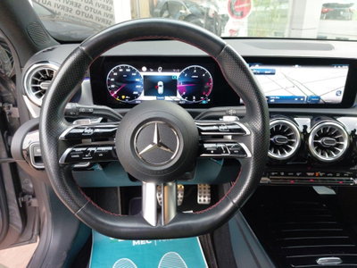 Mercedes-Benz Classe A 200 d Premium (11)