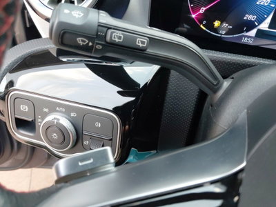 Mercedes-Benz Classe A 200 d Premium (18)