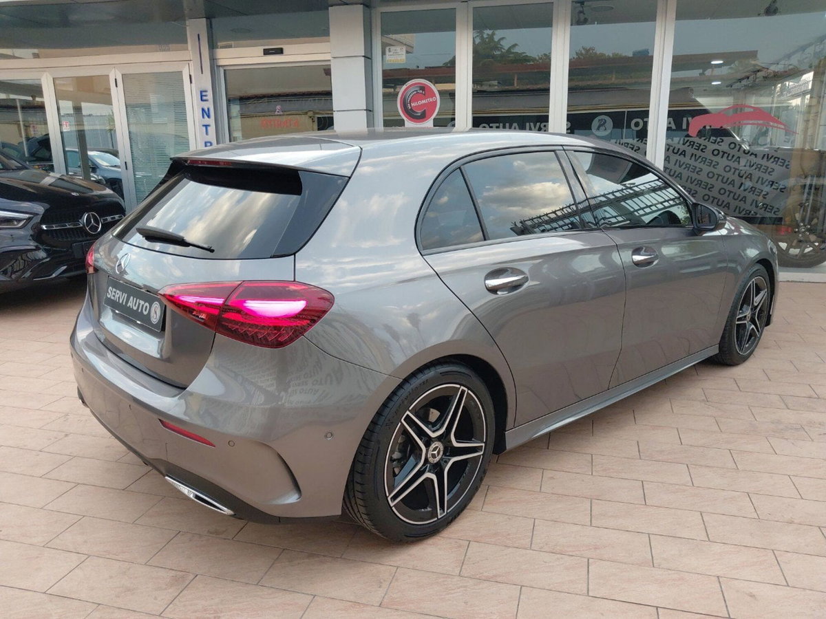 Mercedes-Benz Classe A 200 d Premium (5)
