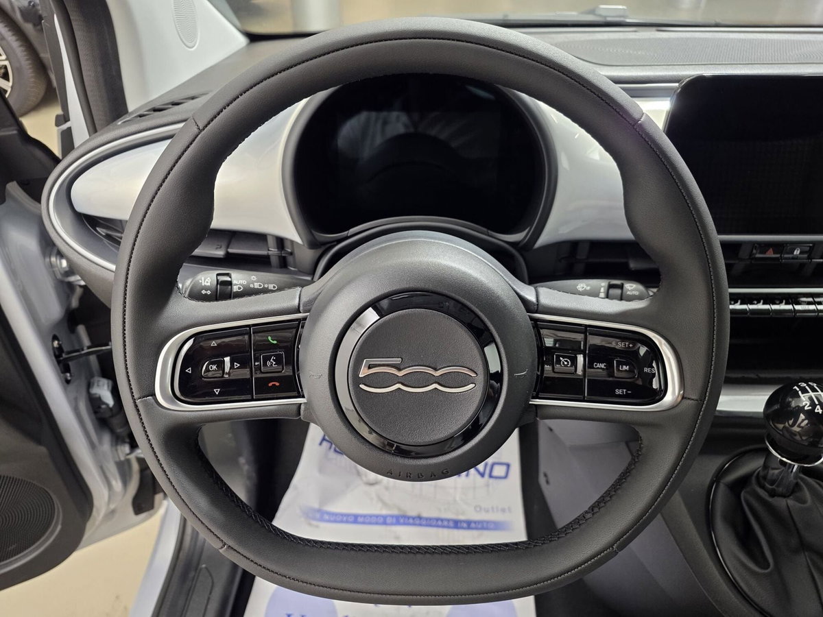Fiat 500 Cabrio 1.0 Hybrid Dolcevita (13)